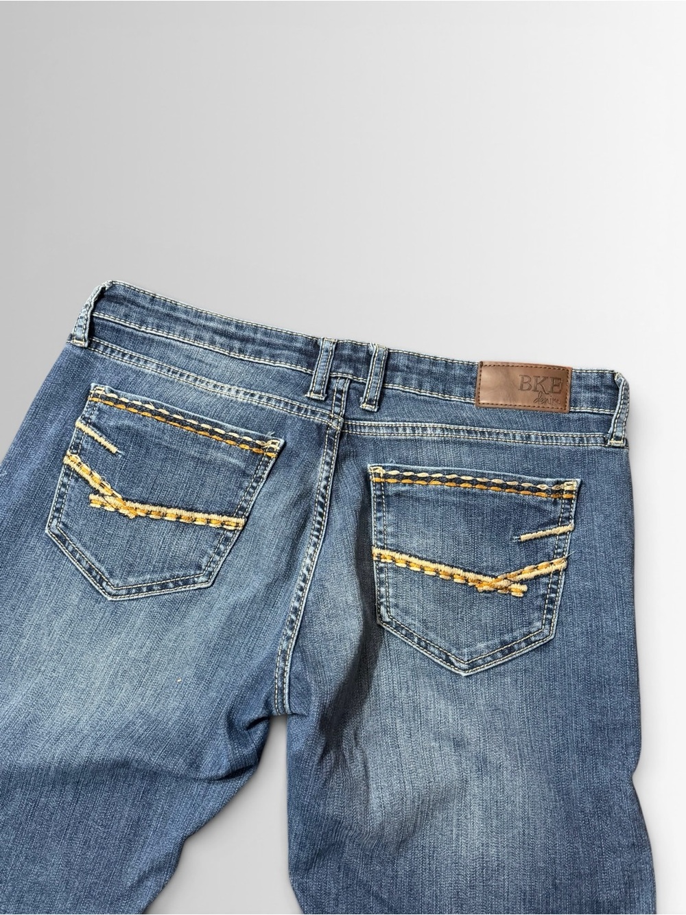 BKE Stella Bootcut Jeans 30 XL Medium Wash Stretch Denim